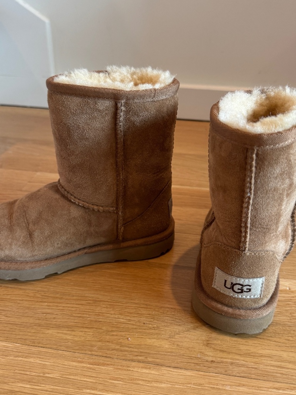 Kids Sz12 Ugg Boots